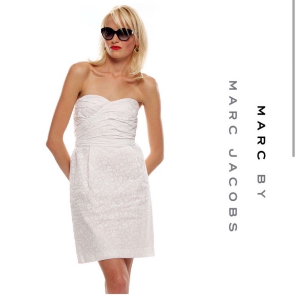 Marc by Marc Jacobs Floral Cotton Strapless Dress with Ruched Bodice - Size 10 - Picture 6 of 12